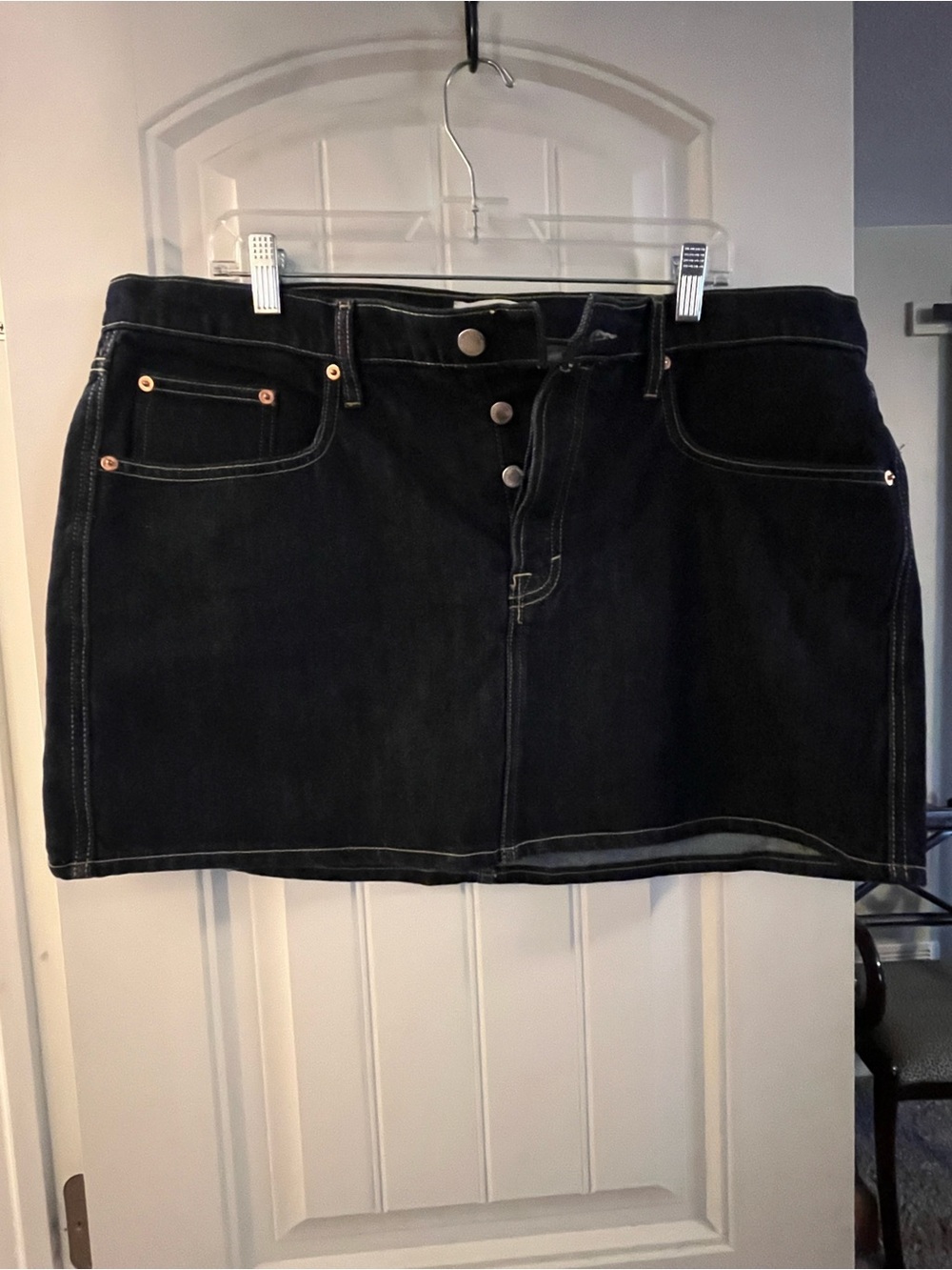 Universal Thread Dark Denim  Button-Front Mini, size 16